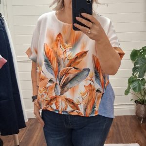 Carrie Top